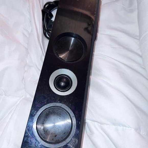 LG 2.0 Channel Sound Bar Speaker 160W Model NB2420A W/REMOTE - Picture 5 of 9